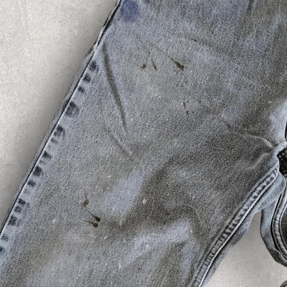 Levi’s 550 Black Jeans - 40x30 ג'ינס שחור מידה W40 L30 עם כתמי צבע וסטייל וינטאג'