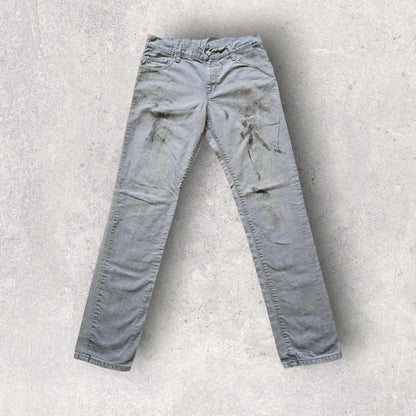 Vintage Carhartt jeans 31x32 with paint stains and worn front