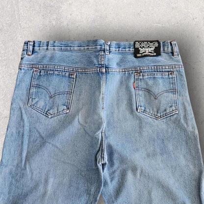Blue Levi’s Double Knee Jeans