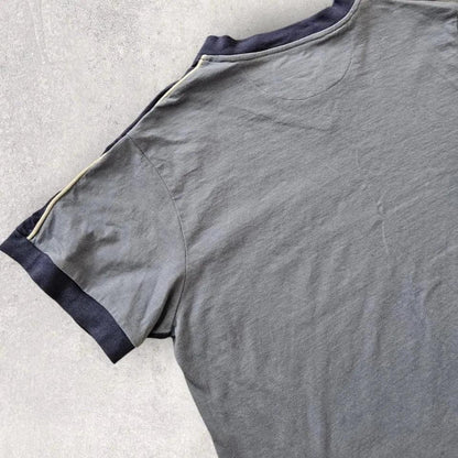 Retro reebok V-neck - 14 חולצה כחולה של ריבוק עם דהייה קלה