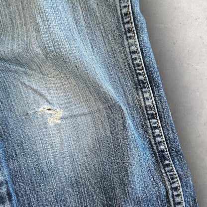 Wrangler Navy Workwear Jeans במצב 8.5/10, מותן 72 ס"מ, אורך 101 ס"מ.