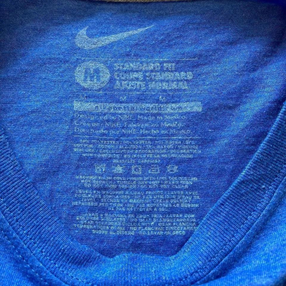 Nike sports T-shirt - Medium