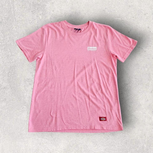 Dickies Pink Logo Tee - Medium חולצת טי של דיקיס עם לוגו ורוד, מידה M