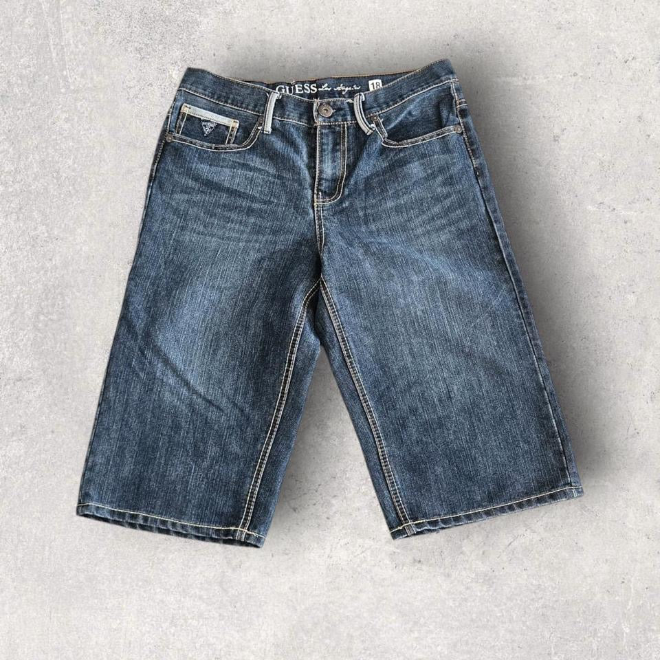 Guess Navy Jorts במצב מצוין ללא פגמים