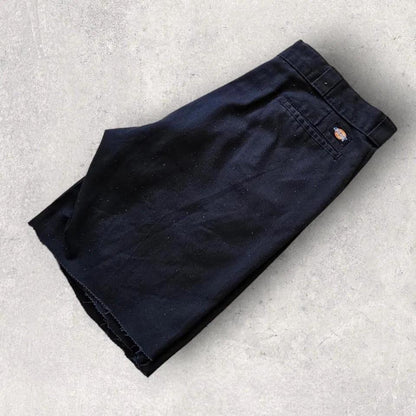 Dickies 874 black shorts בגזרת Original Fit, צבע שחו