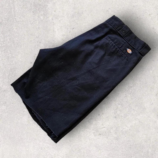 Dickies 874 black shorts בגזרת Original Fit, צבע שחו