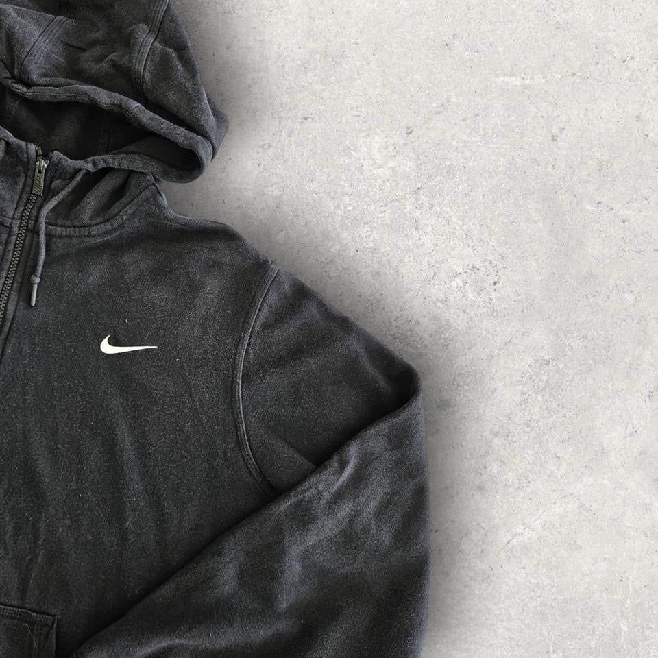 Nike black zipper jacket size L in great condition