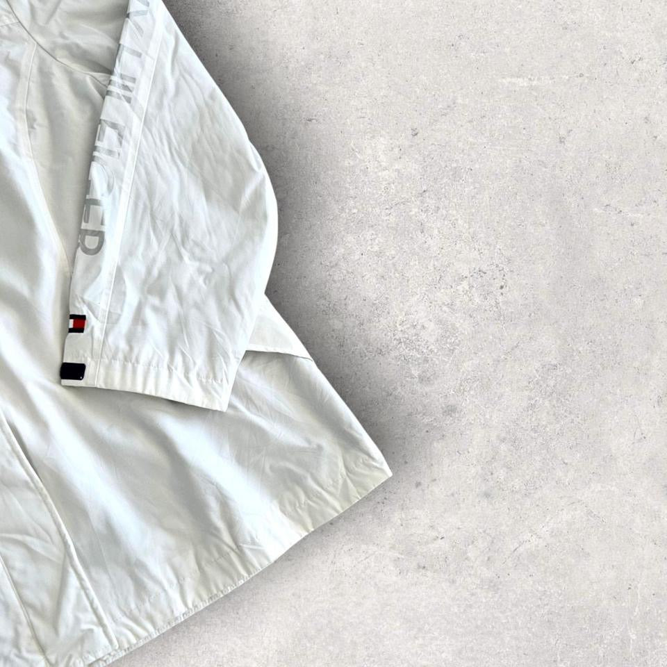 Tommy Hilfiger white ski jacket size XL, small stain on shoulder