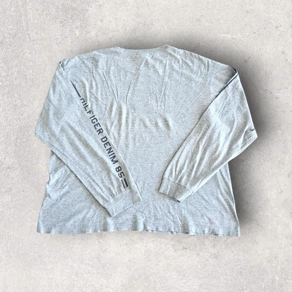 Tommy Hilfiger Long Sleeve Tee - XLarge חולצת טי ארוכה של טומי הילפיגר בסגנון קרופ, מידה XL,