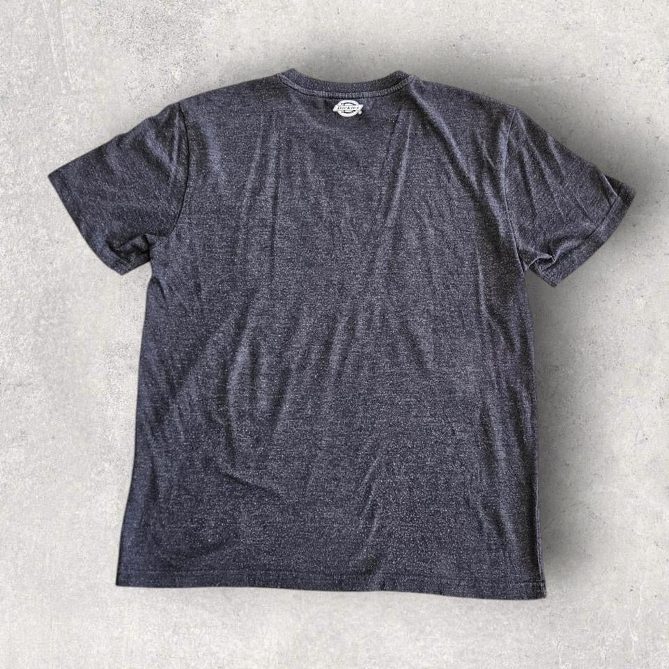Dickies Grey Logo Tee - Small חולצת טי אפורה של דיקיז עם לוגו