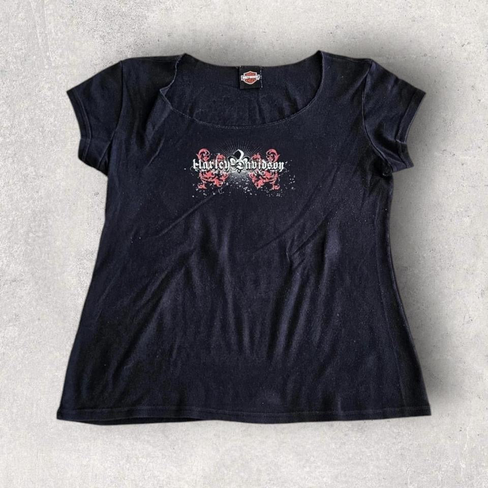 Y2K woman's Harley Davidson Black Tee - Medium חולצת טי בסגנון Y2K של הארלי דיווידסון לנשים במידה M