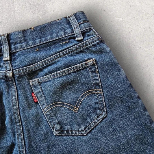 Levi’s 514 Navy Jeans – W27 בגזרת סלימ סטרייט במצב מצוין ללא פגמים