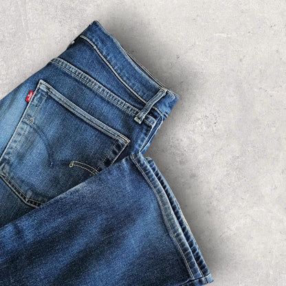Levi’s Woman’s Navy Jeans בצבע כחול כהה, מידה מותן 74 ס״מ