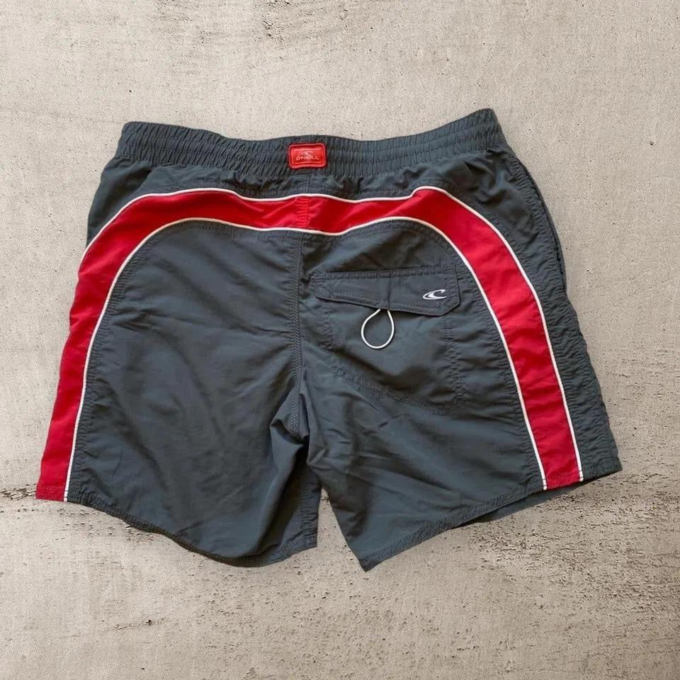 O'Neill nylon swimsuit shorts עשויים ניילו