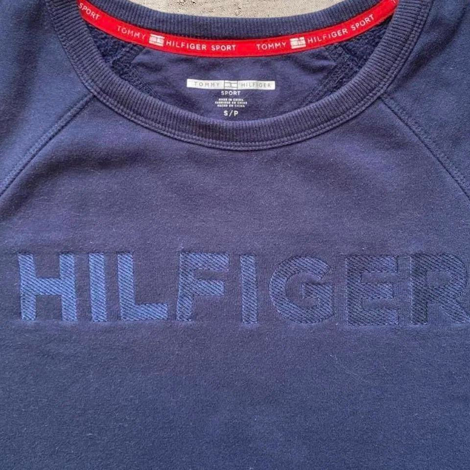 סווטשירט Tommy Hilfiger לנשים במידה S