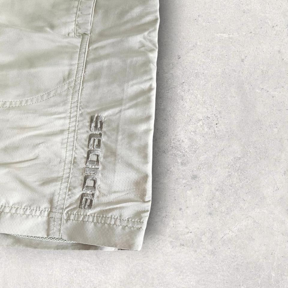 Vintage Adidas Cream Shorts עם גומי במותן