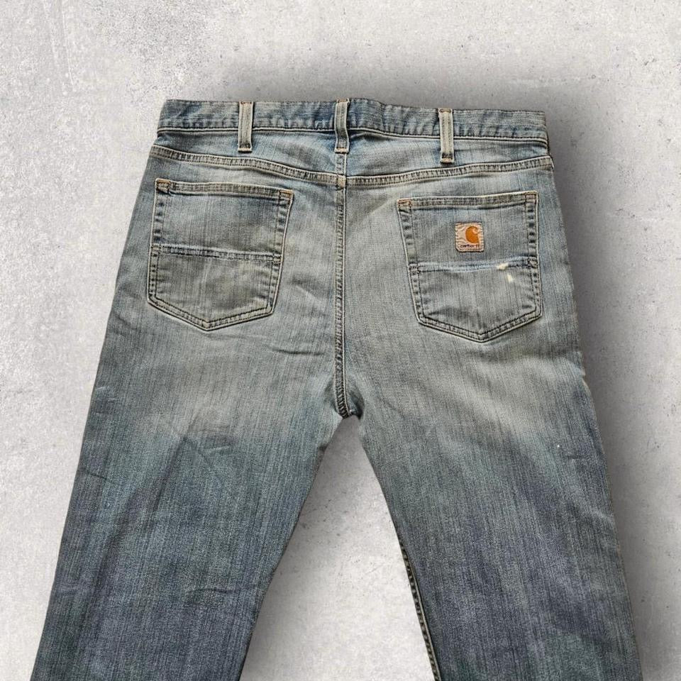 Carhartt Blue Jeans 36x32 vintage denim with relaxed fit and distressed look