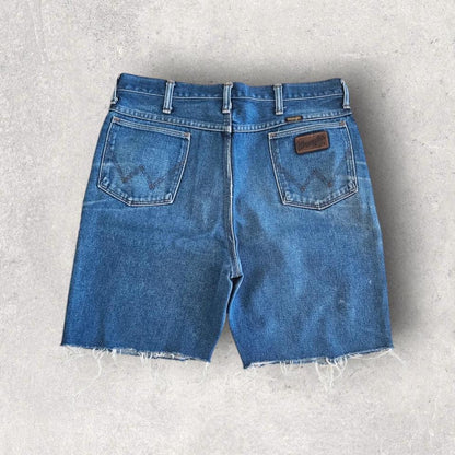 Wrangler Navy Short Jeans – W36 ג’ינס קצר נייבי וינטאג’