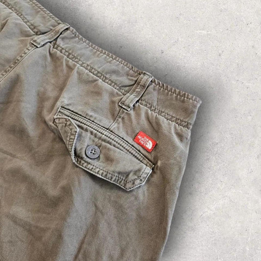 The North Face cargo shorts W37 vintage streetwear         