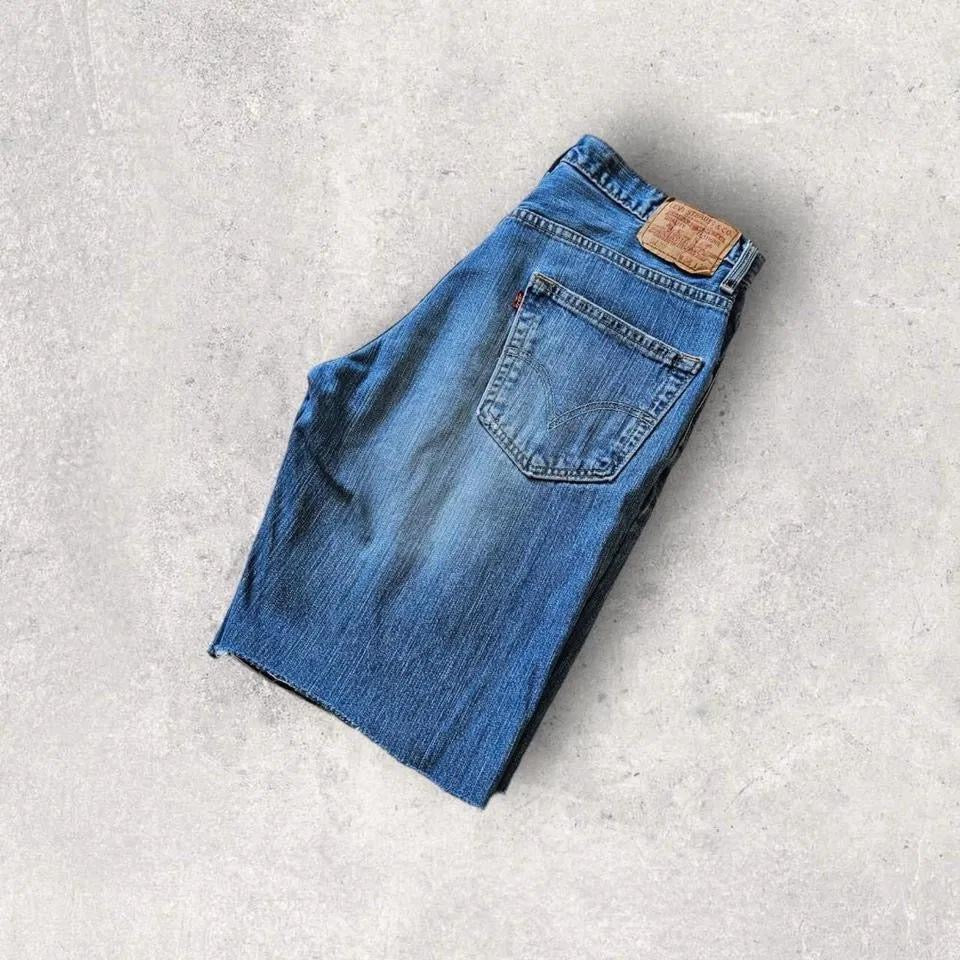 Levi’s 567 Short Blue Jeans – W32