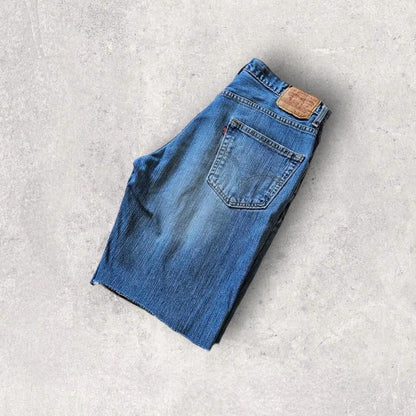 Levi’s 567 Short Blue Jeans – W32