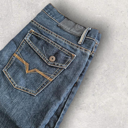 Guess Navy Jorts במצב מצוין ללא פגמים