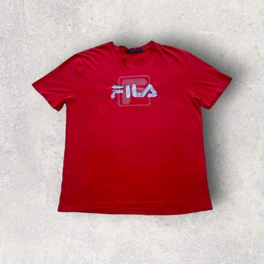 Fila red logo T-shirt - X-Large חולצה של פילה עם לוגו אדום, מידה XL לגבר