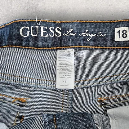 Guess Navy Jorts במצב מצוין ללא פגמים