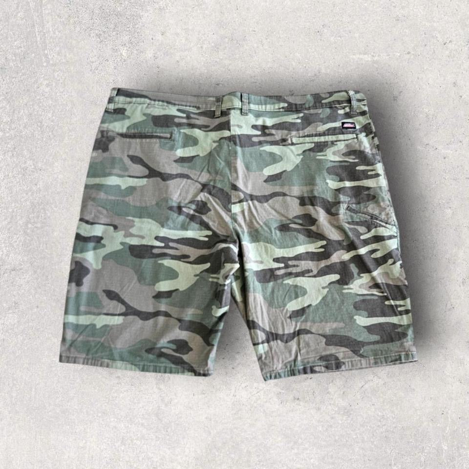 Dickies Camo Shorts בהדפס קאמופלאז
