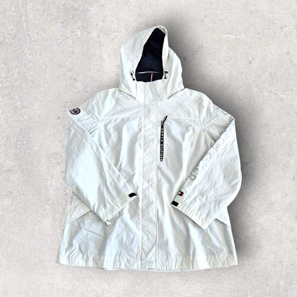 Tommy Hilfiger white ski jacket size XL, small stain on shoulder