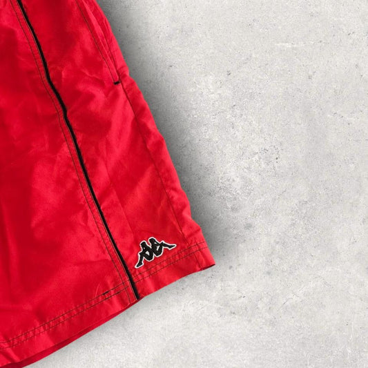 Kappa Red Sports Shorts בצבע אדום
