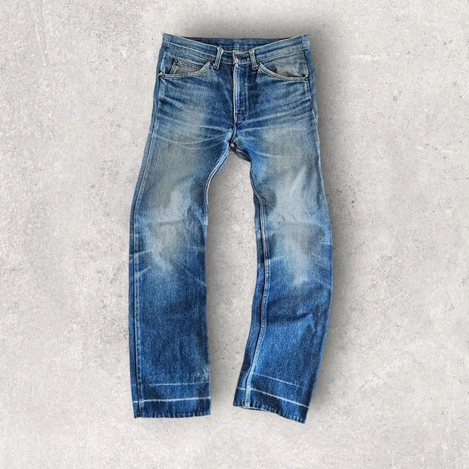 Levi’s Navy Jeans – Waist 82cm Length 107cm
