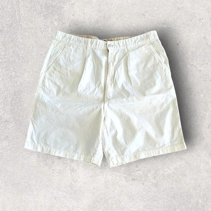 Tommy Hilfiger White Shorts בצבע לבן, מידה W36