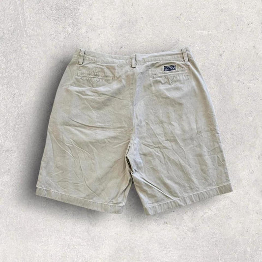 Nautica Khaki Shorts, מכנסי חאקי של נאוטיקה במצב מצוין עם סימנים קלים
