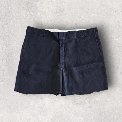 Dickies 874 Black Flex Shorts, מכנסי דיקיס שחורים במצב מצוין עם חיתוכים מותאמים