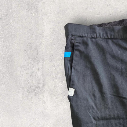 Vintage Nike Black Sports Short