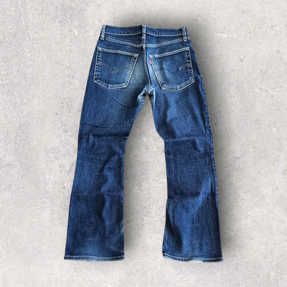 Levi’s Woman’s Navy Jeans בצבע כחול כהה, מידה מותן 74 ס״מ