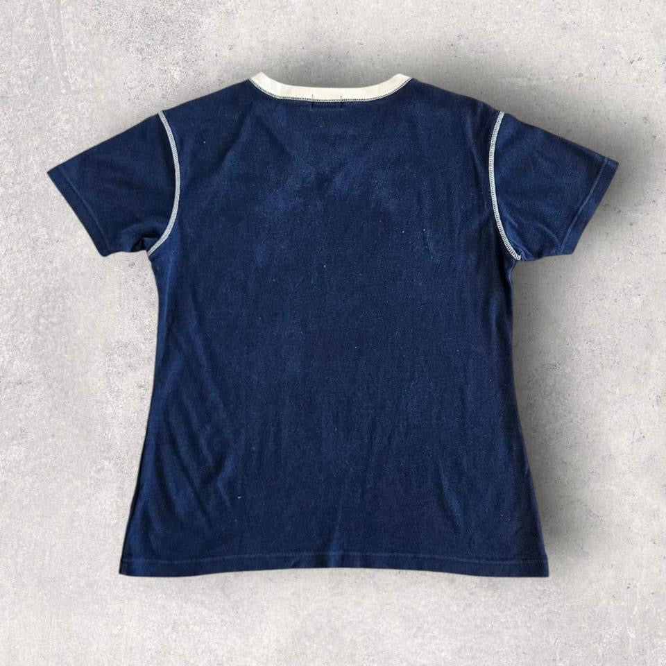 Diesel Classic V-Neck Tee - Small חולצת וי-נק של דיזל, מידה S, מצב 9/10.
