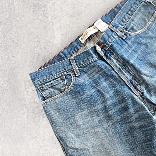 Levi’s 514 Navy Short Jeans – W36 ג’ינס קצר וינטאג’ כחול כהה