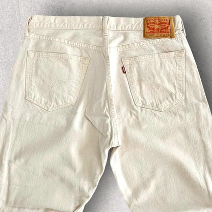 Levi’s 501 Cream Jeans – 36x32 בצבע קרם, מידה W36