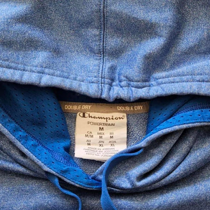 Champion sports logo hoodie, size M,