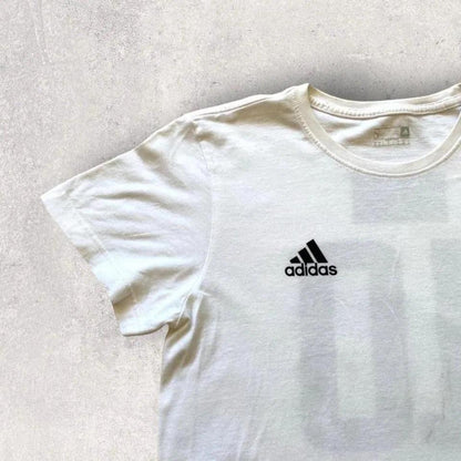 Adidas white juventus T-shirt - Small חולצת טי לבנה של יובנטוס מבית אדידס, מידה S