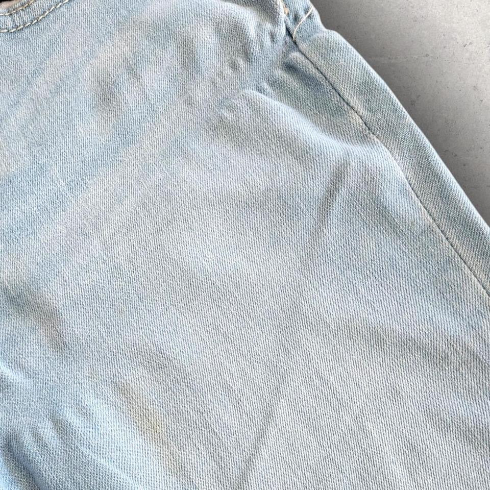Woman’s Levi’s blue Jeans – W28 בצבע כחול, מידה W28