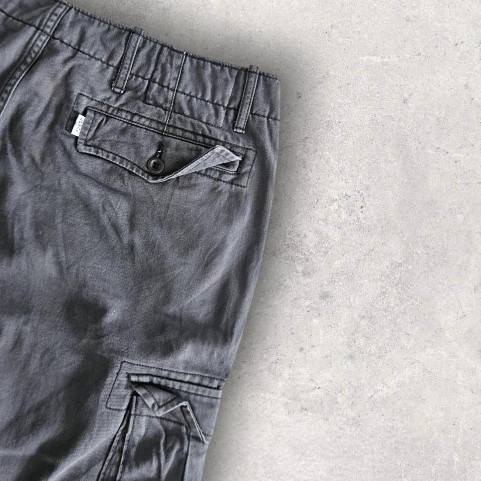 Levi’s Dark Grey Cargo Shorts W32 Vintage Utility