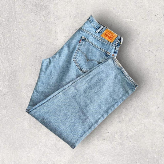 Levi’s 550 Blue Jeans - 38x36