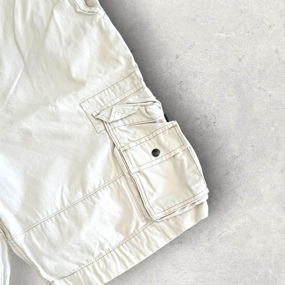 Levi's white cargo shorts W36 vintage streetwear        