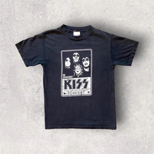 "חולצת להקת KISS מקורית משנת 2005 בצבע שחור | Vintage KISS Band T-shirt 2005 Black"