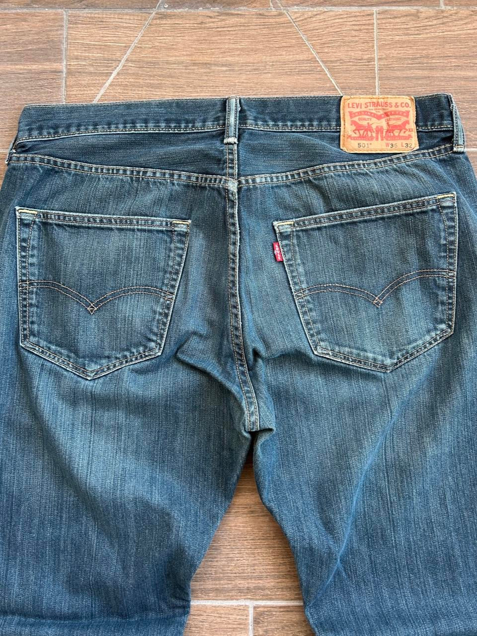 Levis navy jeans - 36x32