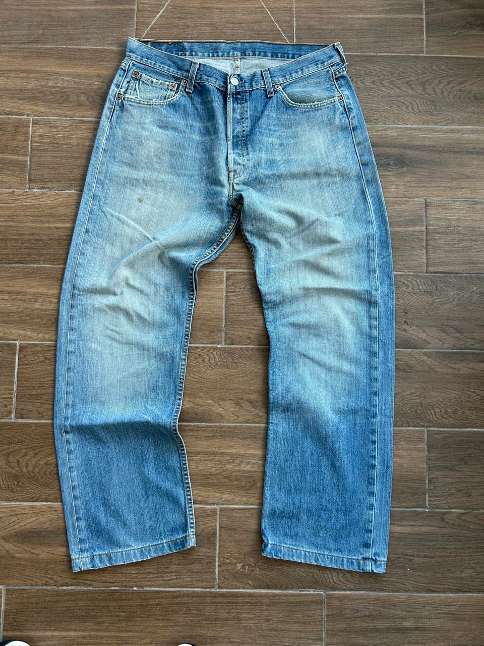 Levis 501 Blue Jeans - 36x36