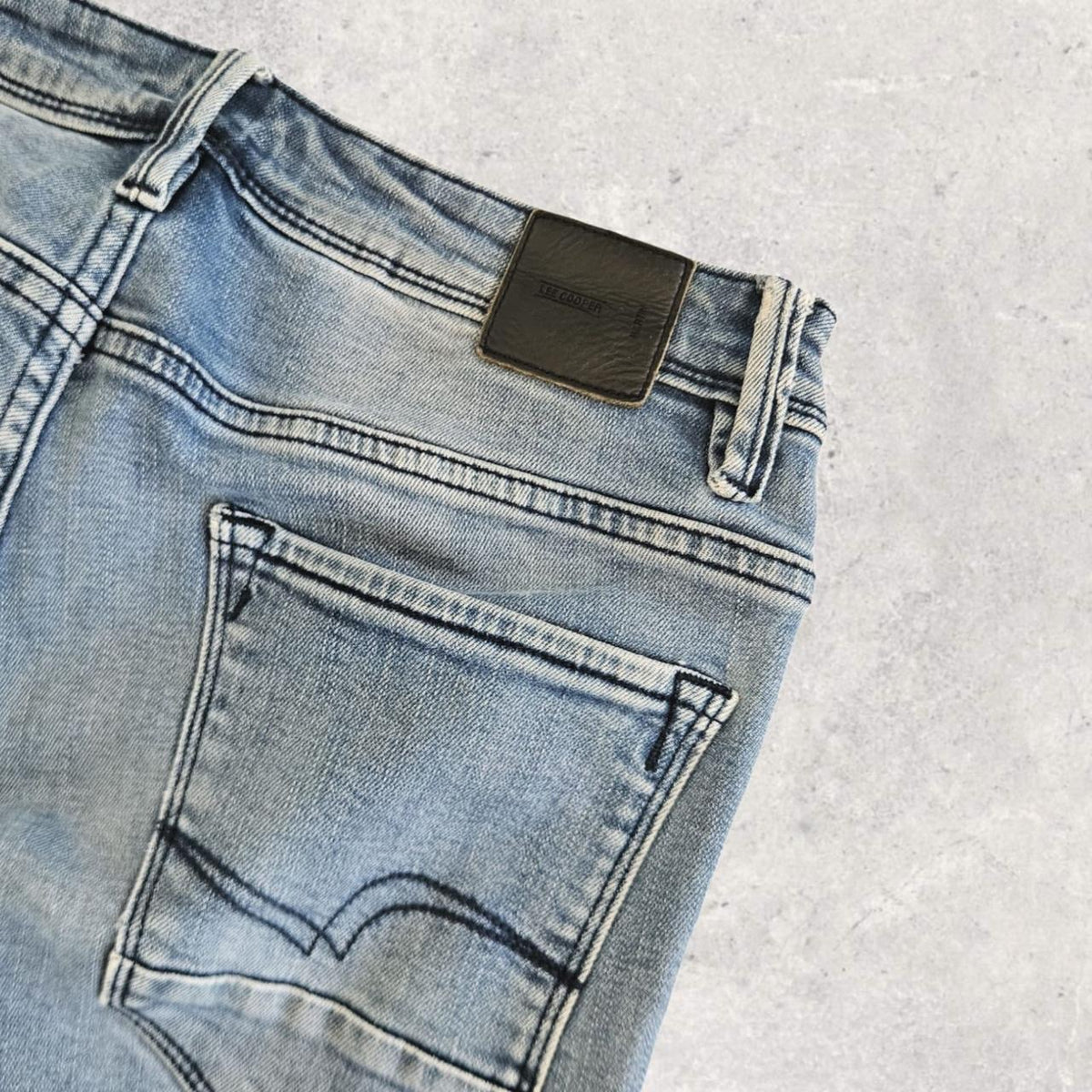 Lee cooper Blue Jeans — brand detail